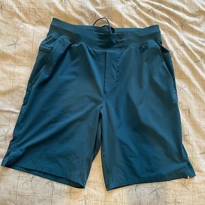 Lululemon THE SHORT Liner-less 9” inseam Teal